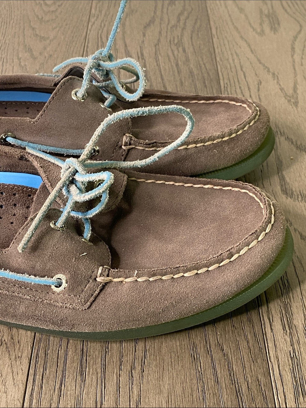 Sperry Gray Suede Boat Shoes with Light Blue Laces Men’s Size 11M - Picture 3 of 10